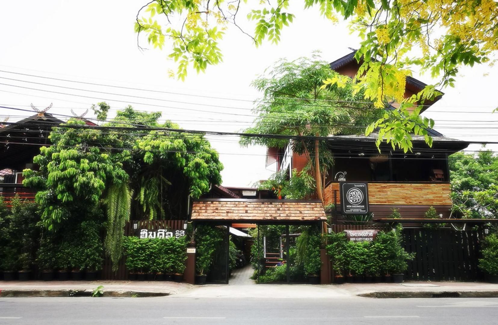 Hoh Guesthouse 치앙마이 외부 사진